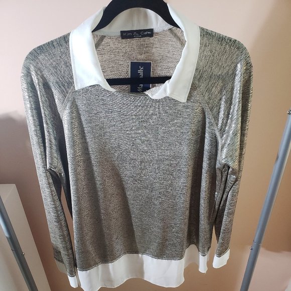 KIM & CAMI | Silver Sheen White Collar, Hem and Cuff Top - Picture 4 of 6